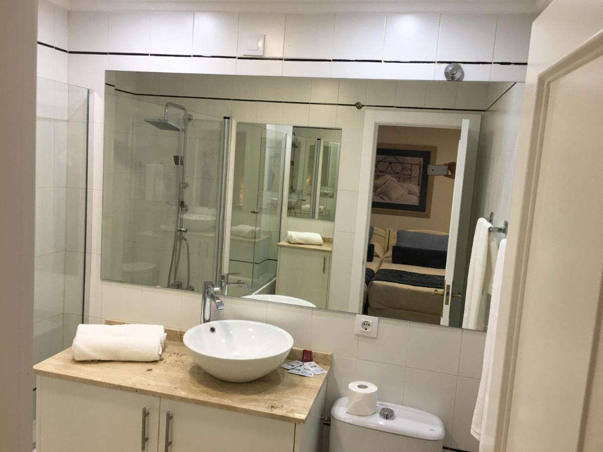 Hostal Restaurante Alarico أياريث المظهر الخارجي الصورة