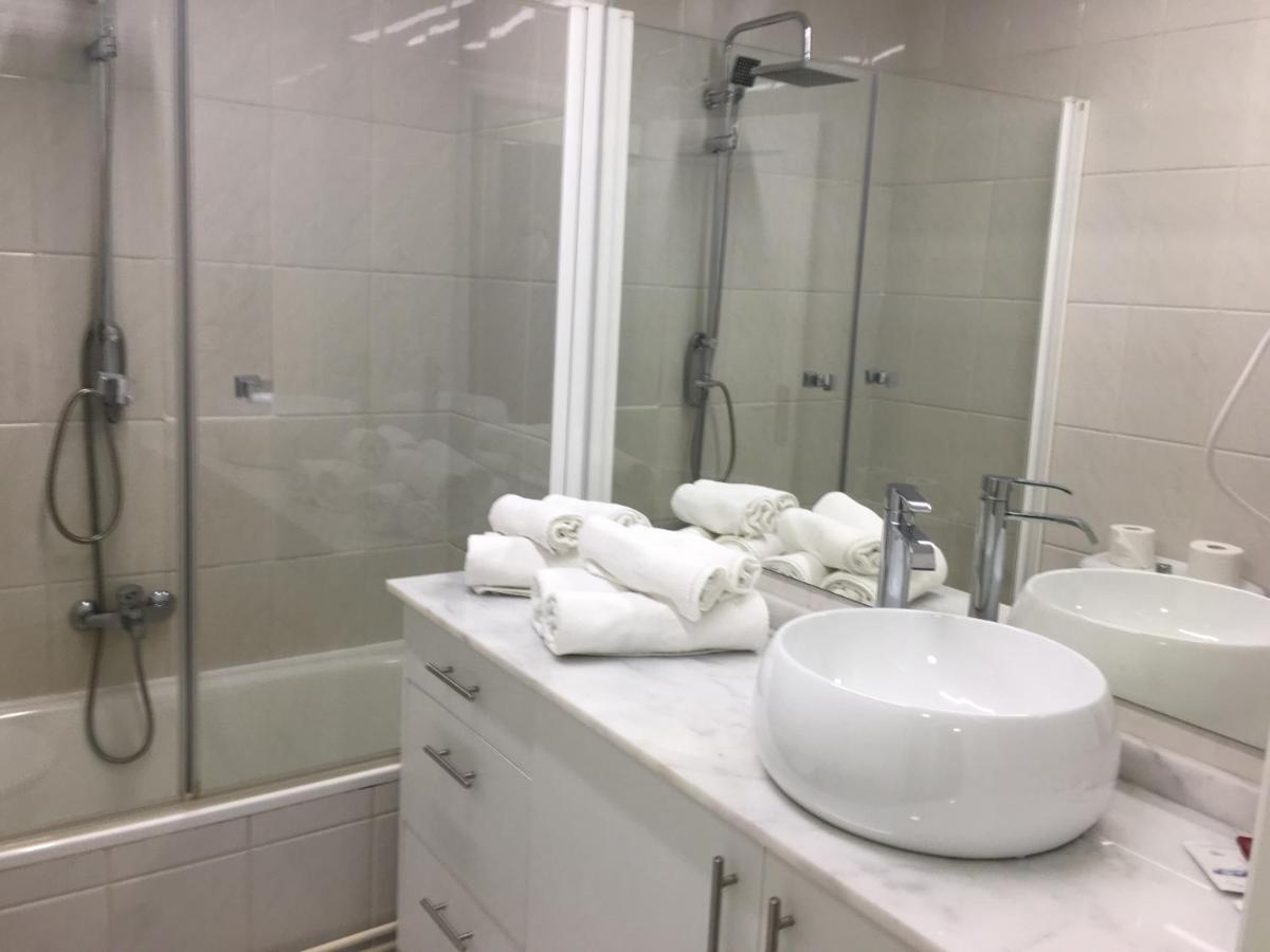 Hostal Restaurante Alarico أياريث المظهر الخارجي الصورة